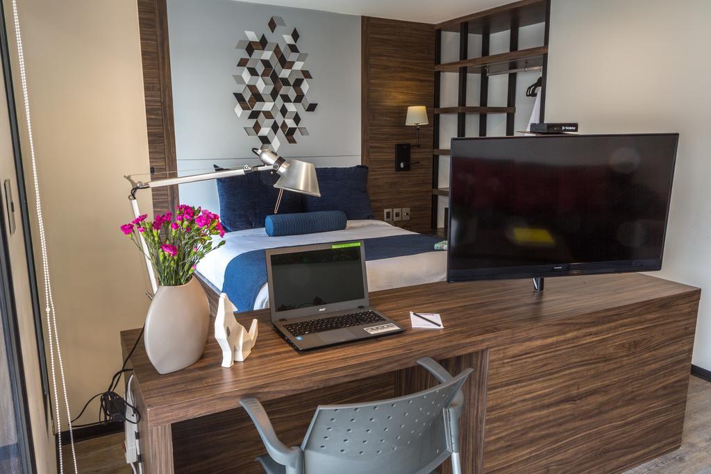 Flowsuites Wtc Mexico By Eksteriør billede